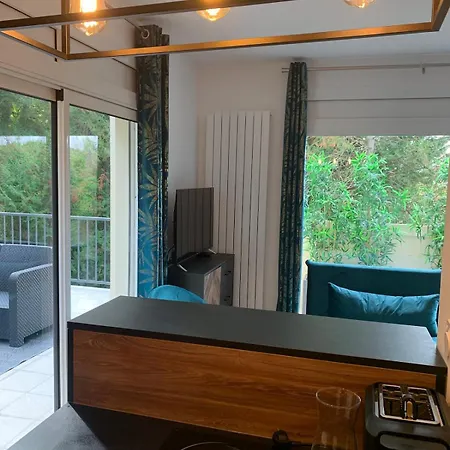 Apartment Appartement Chic, Climatisation Et Piscine *